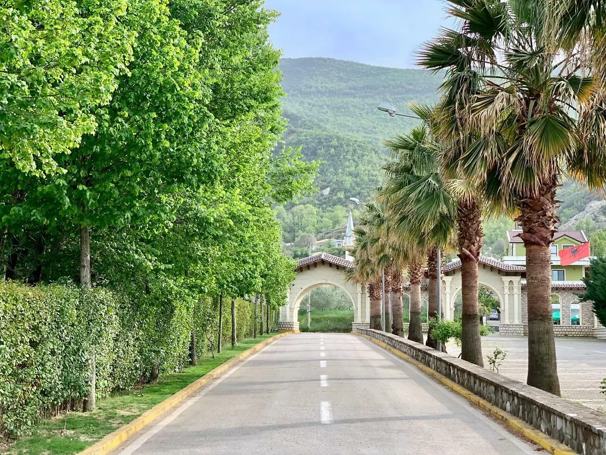 Palmanova Resort تيرانا
