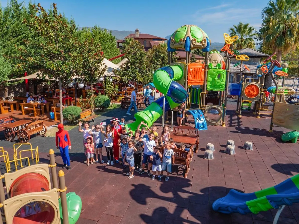 Palmanova Resort تيرانا